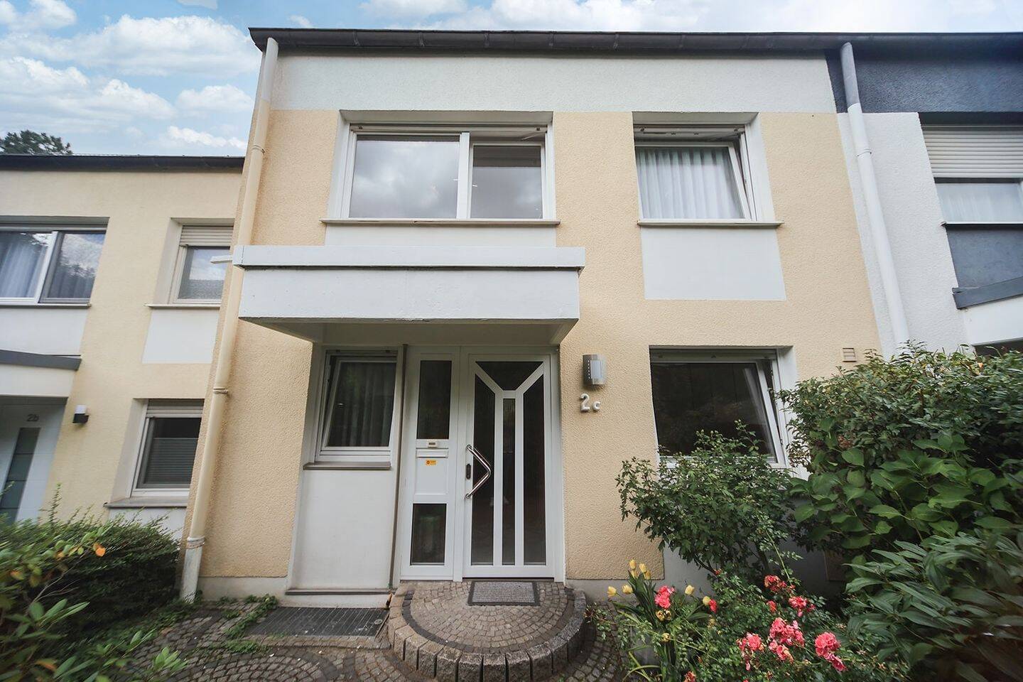 Familienfreundliches RMH mit Garten & Garage in beliebter Lage von Hagen!, 58097 Hagen (Altenhagen Boele Hochschulviertel Ischeland Mittelstadt)