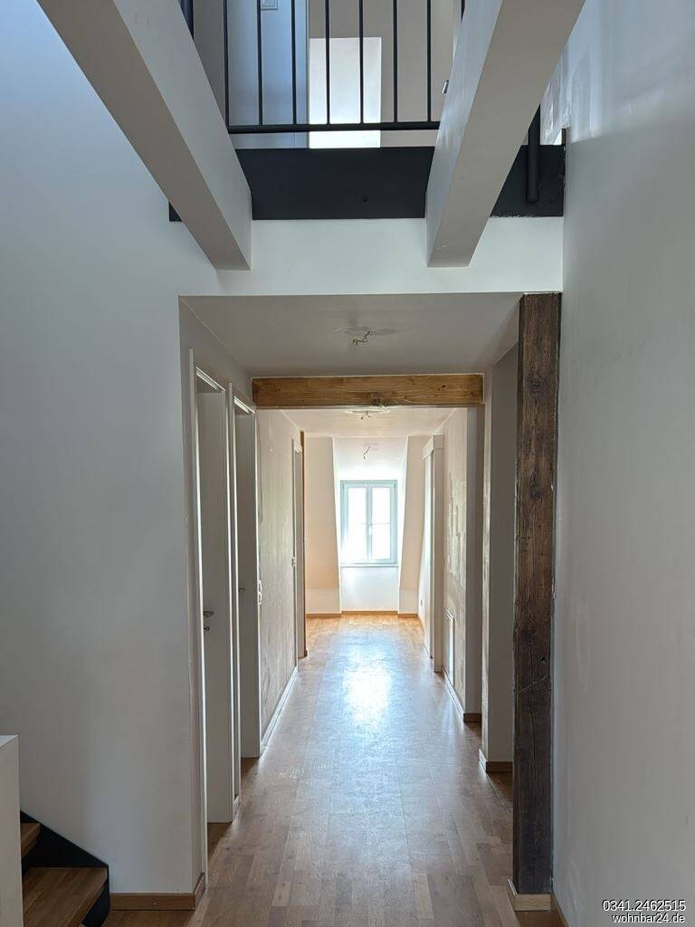 [] biburg [] 5-raum wohnung über 3 etagen [] frei [] parkett [] wanne und dusche [] stellplätze [], 93354 Biburg