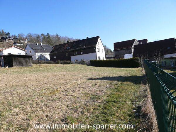 Platz für Ihre Träume – Baugrundstück in Flossenbürg, 92696 Flossenbürg