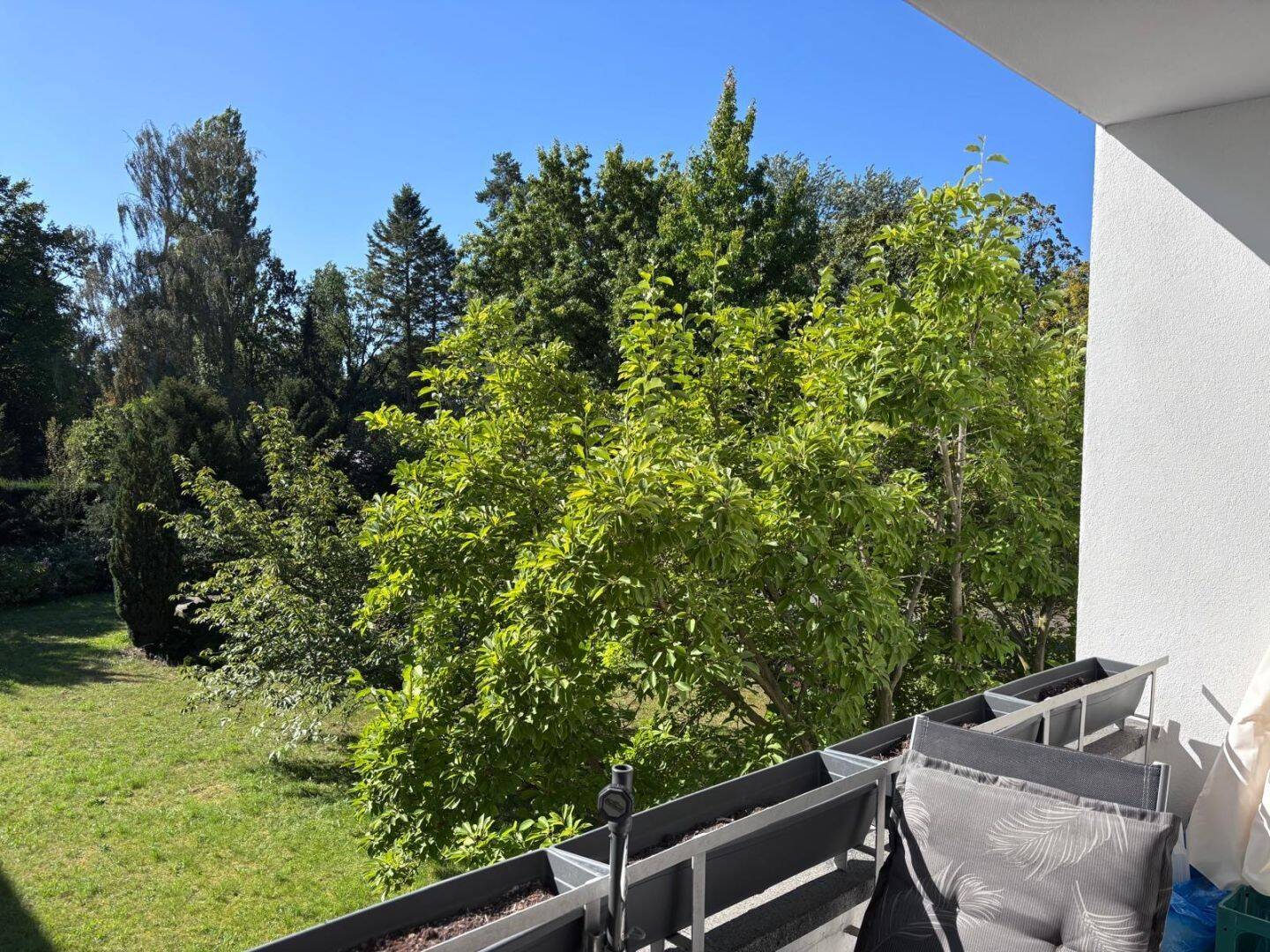Sofort bezugsfrei: 2-Zimmer-Wohnung mit großem Balkon in ruhiger Lage in Berlin-Westend, 14055 Berlin (Charlottenburg-Wilmersdorf Charlottenburg Grunewald Westend)