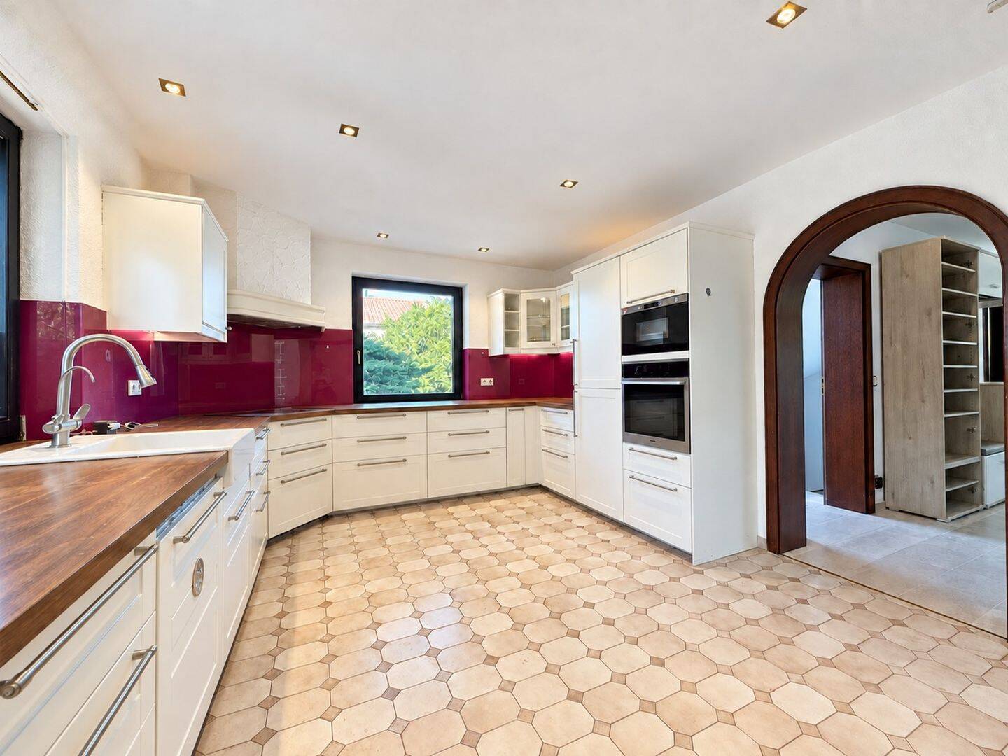 Heilbronn-Böckingen | Hochwertiges Einfamilienhaus mit ca. 228 m² Wohnfläche, 74080 Heilbronn (Böckingen)