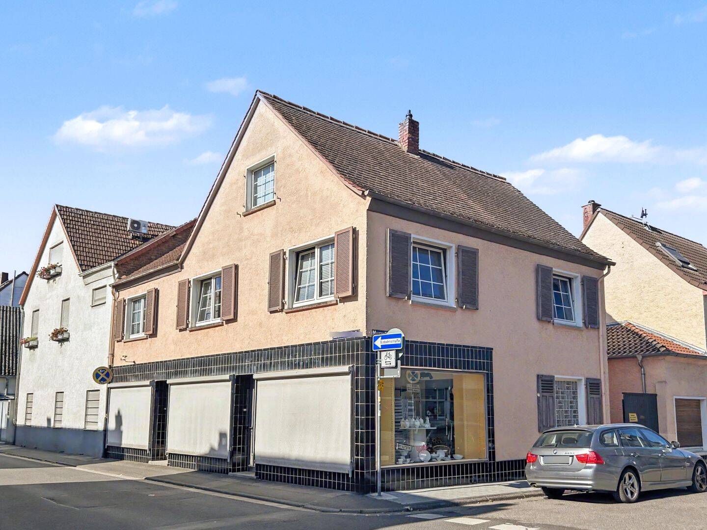 Wohn- und Geschäftshaus in Hochheim mit vielseitigen Nutzungsmöglichkeiten und Entwicklungspotenzial, 65239 Hochheim am Main