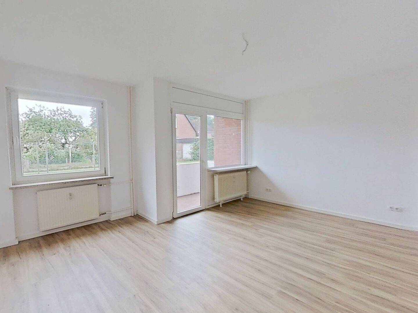 Schickes Single-Apartment mit BALKON und EBK m Herzen von Rendsburg, 24768 Rendsburg