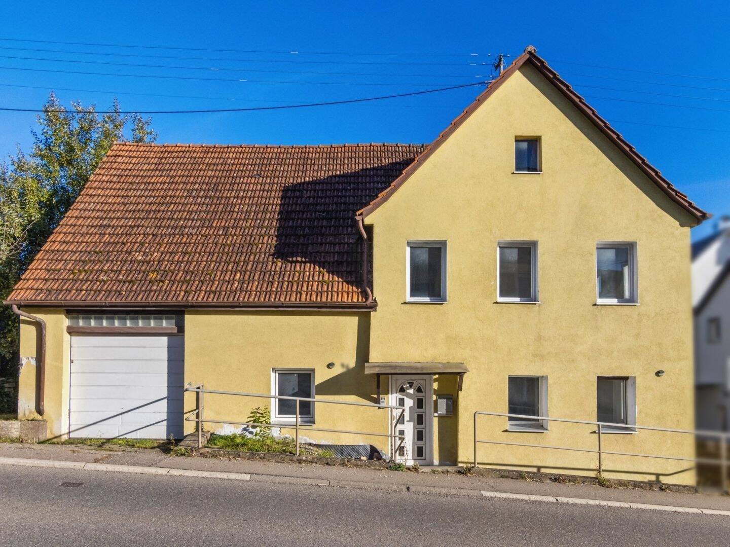 Charmantes Wohlfühlhaus in ruhiger Lage von Wellendingen, 78669 Wellendingen
