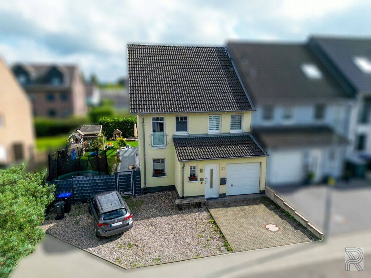Familienglück in ruhiger Lage – Ihr neues Zuhause in Stolberg/Büsbach, 52223 Stolberg (Rhld.)