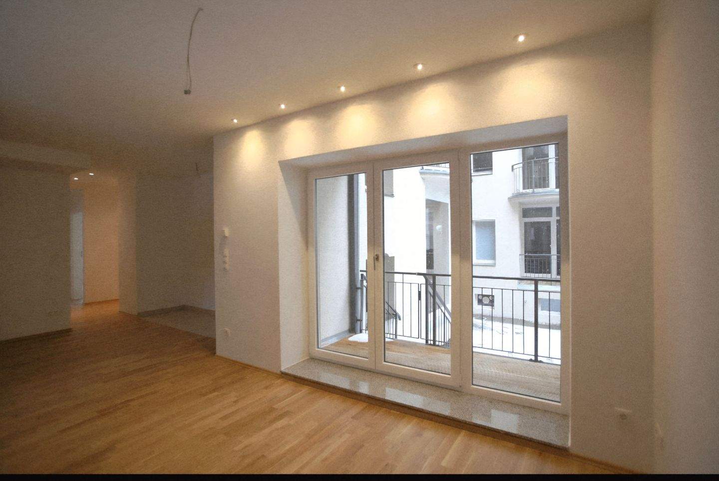 Waldstraße I 3 Zimmer I EG I Parkett I Balkon + Gartenoase I Traumlage I Solarthermie, 4105 Leipzig (Zentrum-Nord Zentrum-Nordwest Zentrum-Ost Zentrum-West)