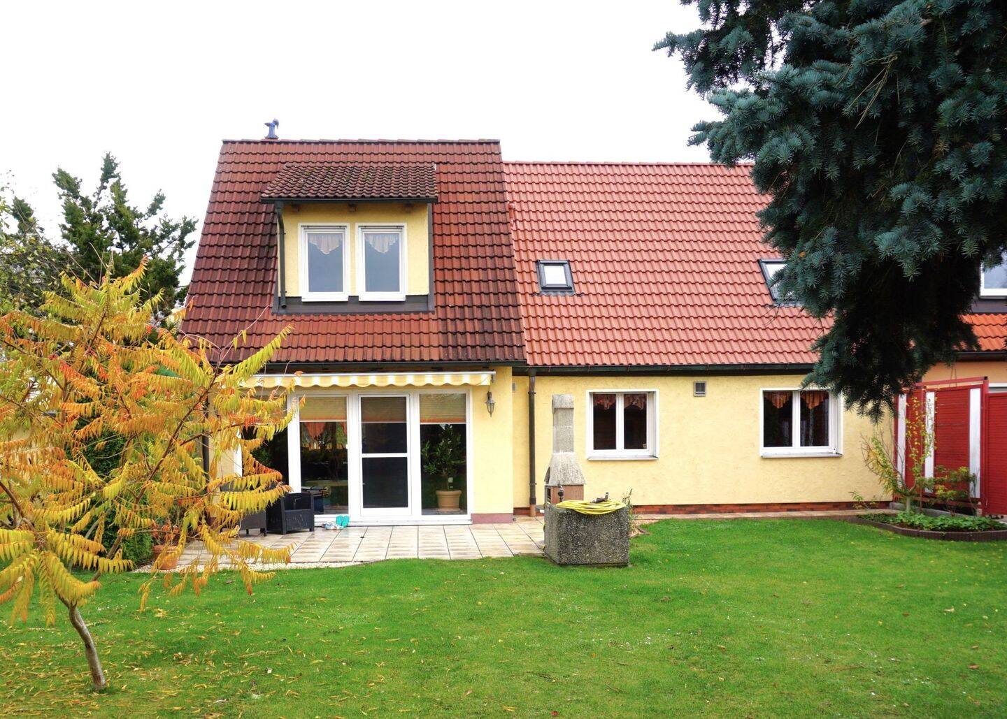Schönes Siedlungshaus mit Anbau 2002 und großem Garten Nbg. – Kettelersiedlung / Haus kaufen, 90469 Nürnberg (Falkenheim Gartenstadt Kettelersiedlung Langwasser Rangierbahnhof)