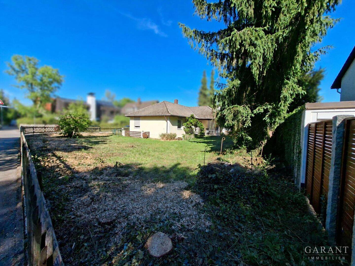 Eckgrundstück in Bestlage von Waldperlach, 81739 München (Ramersdorf-Perlach)