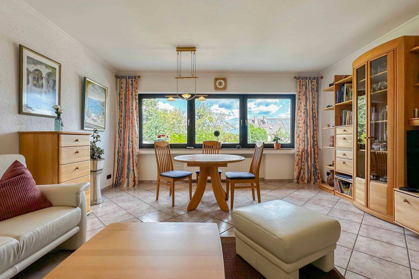 Zuhause mit Herz in Köln-Rath/Heumar charmante 3-Zimmer-Wohnung mit Balkon & Garage, 51107 Köln (Kalk)