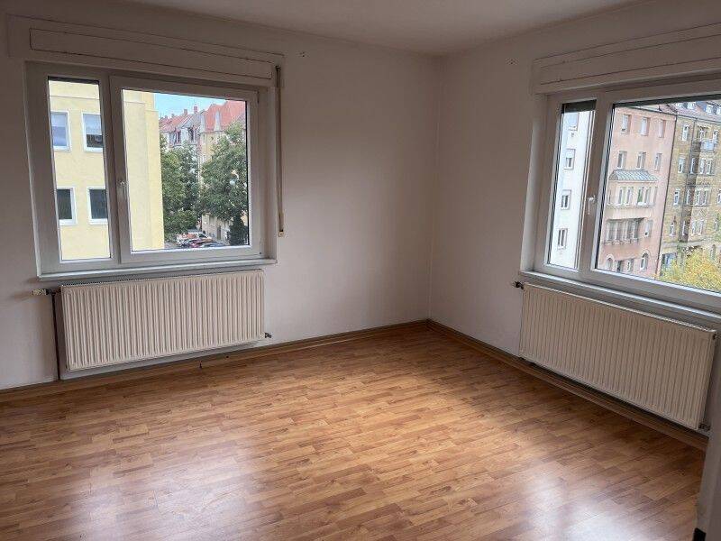 2-Zimmerwohnung – Einbauküche – Bad und WC getrennt – Laminatböden – Kein Aufzug, 90459 Nürnberg