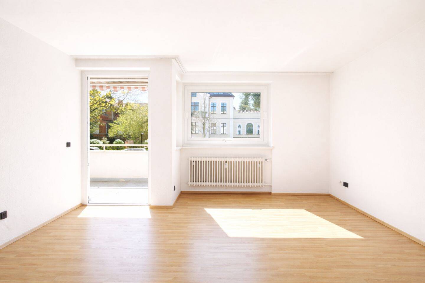 Bezugsfreie 2-Zimmerwohnung mit Stellplatz und großem Gemeinschaftsgarten in Lichterfelde West, 12203 Berlin (Steglitz-Zehlendorf Lichterfelde)