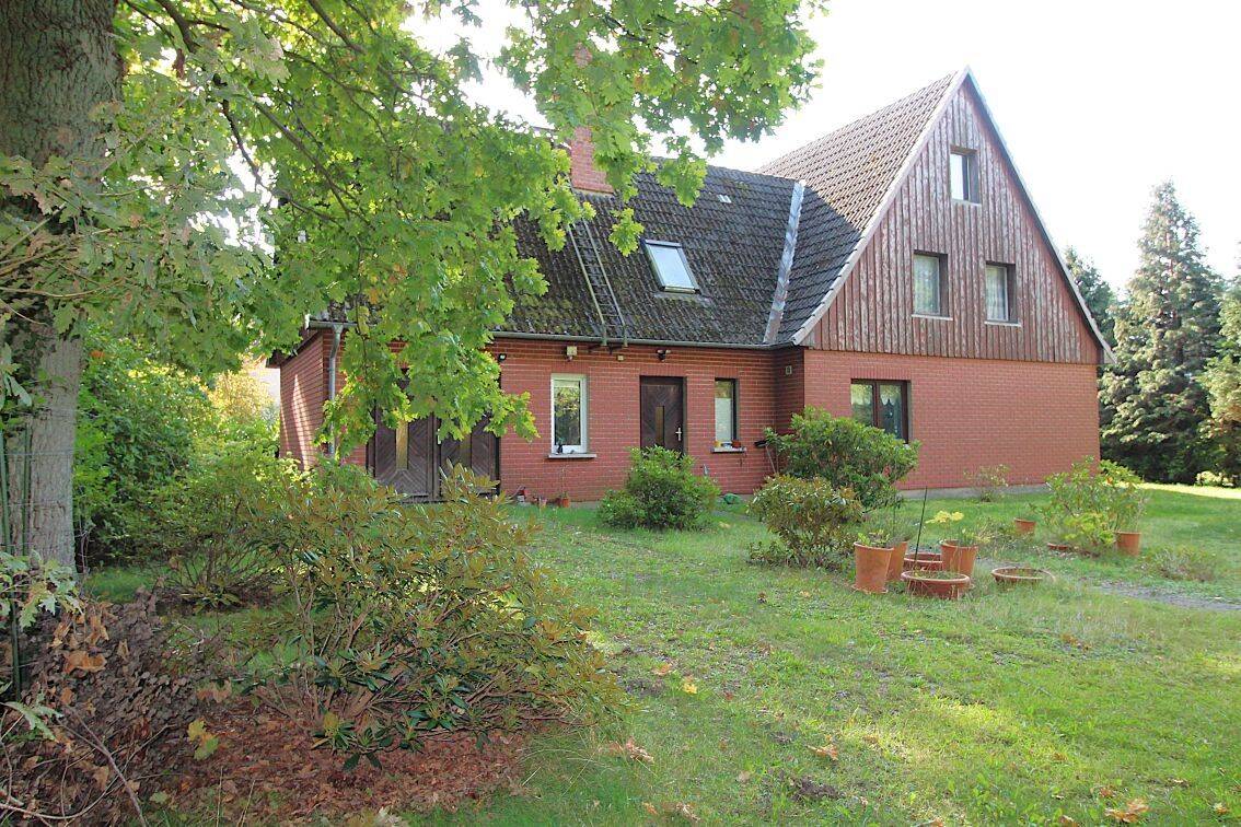 Viel Platz. Großes Grundstück. Jede Menge Möglichkeiten – Einfamilienhaus im Seebad Born, 18375 Born a. Darß