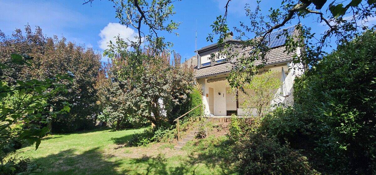 Ein Zuhause mit Geschichte. Bereit für die nächste Generation. 165 m² in bester Weinberglage., 63505 Langenselbold