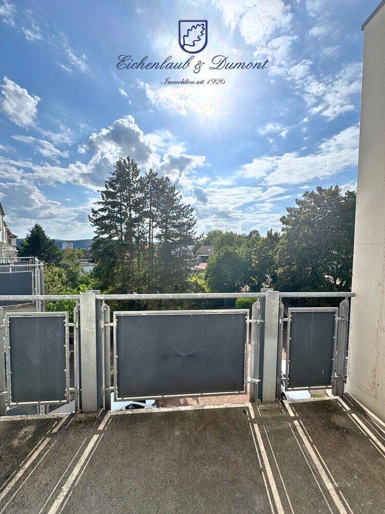 Helle renovierte 4-ZKB Wohnung mit Balkon in verkehrsgünstiger Lage, 66113 Saarbrücken