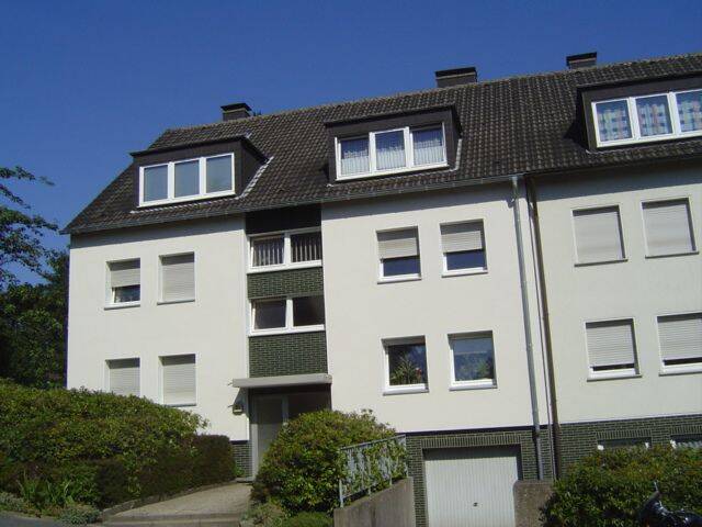 Renovierte 2 Zimmer Wohnung mit neuer EBK und Loggia, 45276 Essen (Steele)