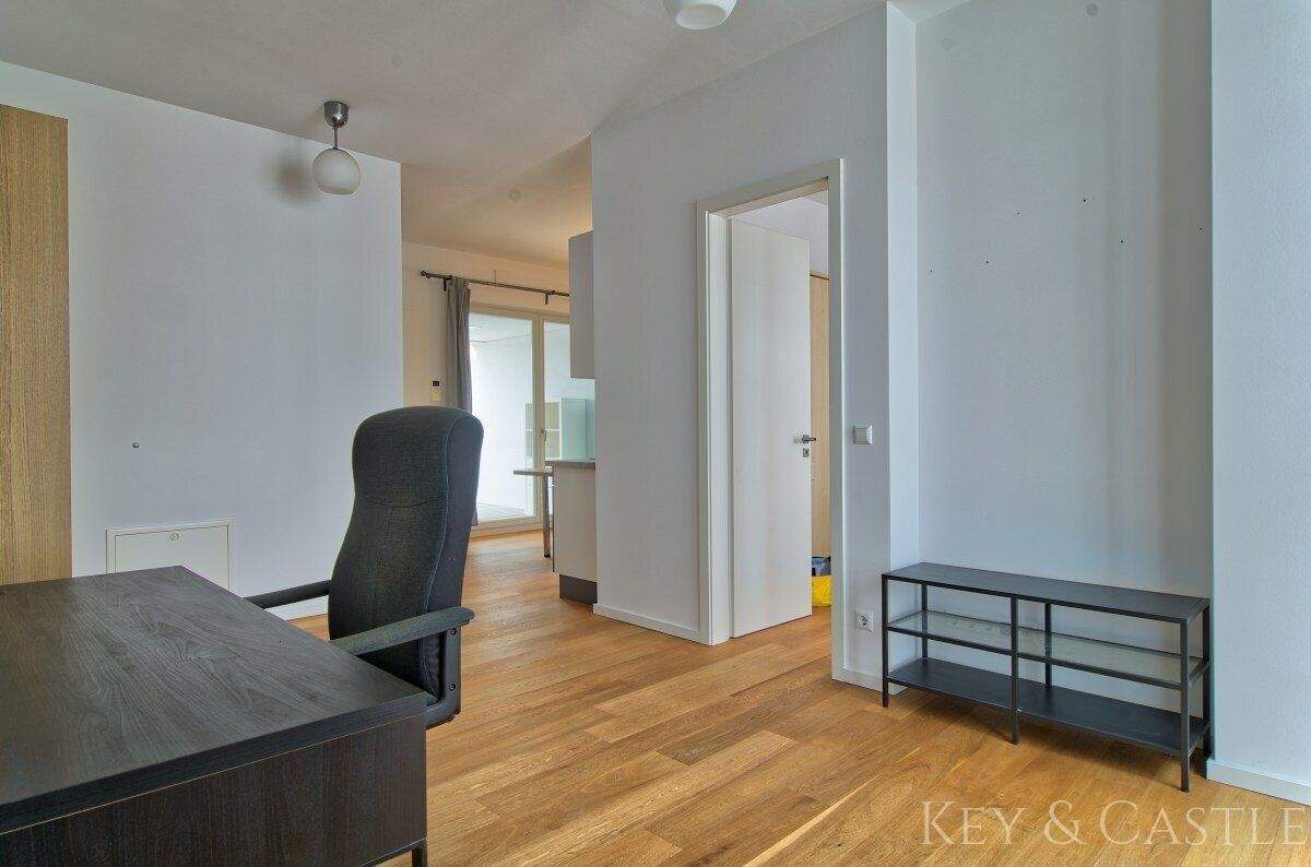 Lichtdurchflutetes Studio in Top-Lage von Berlin-Mitte, 10115 Berlin (Mitte Wedding)