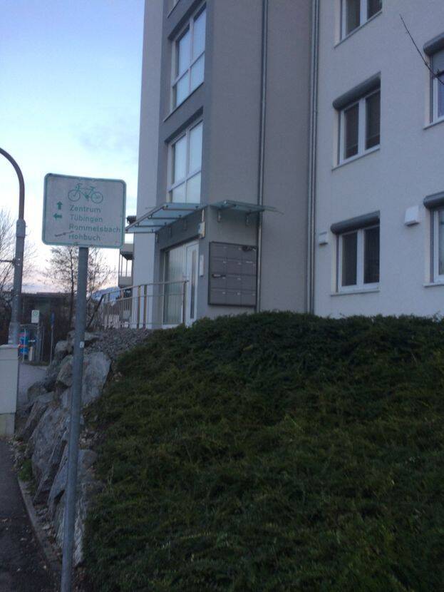 Gepflegte 4-Zimmer-Terrassenwohnung (Baujahr 2013) mit moderner Einbauküche, hochwertigem Badezimmer, 72762 Reutlingen