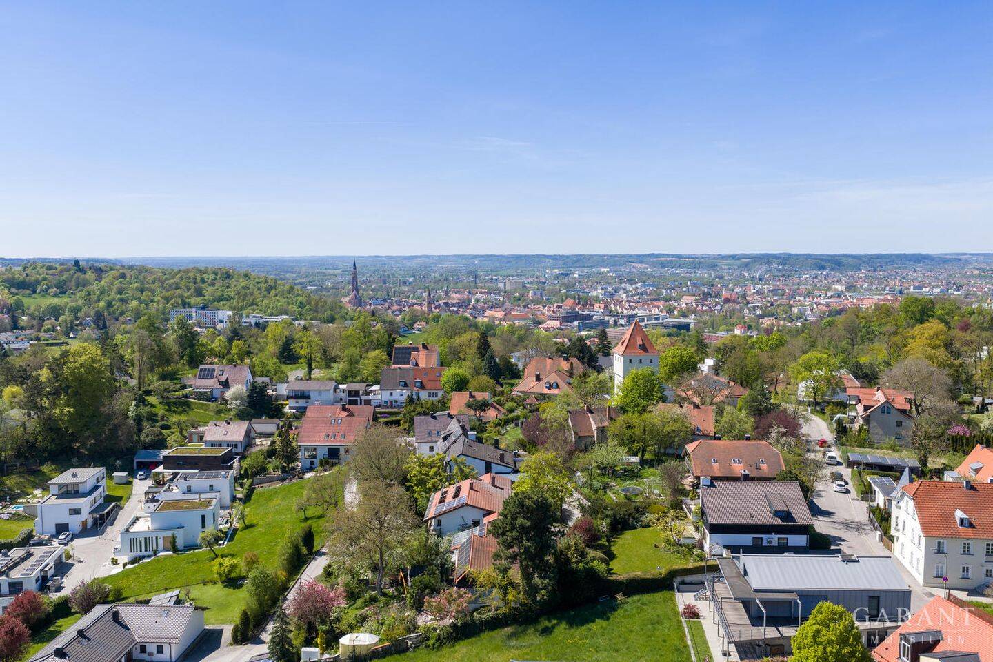 Moniberg Landshut – Seltenes ca. 2.788 qm Grundstück in Bestlage, 84028 Landshut (Altstadt Peter und Paul)