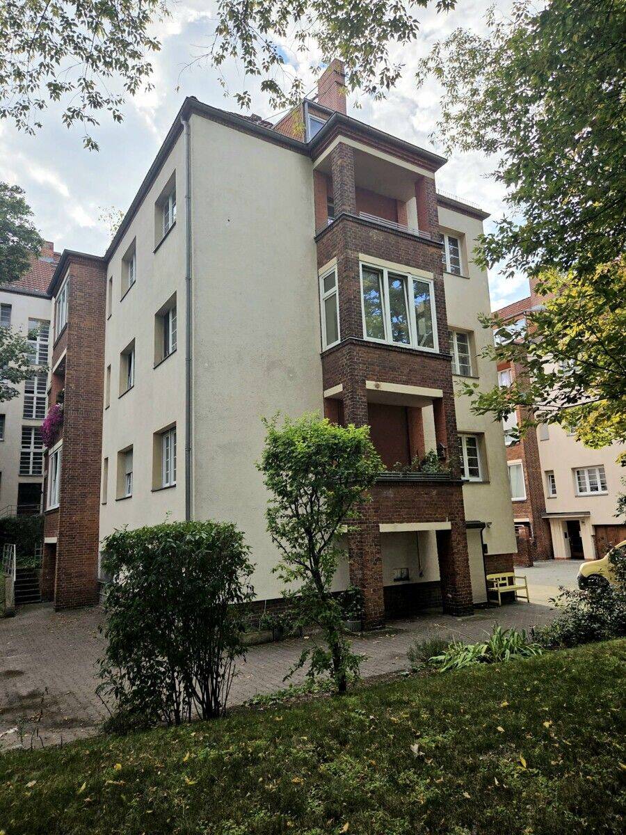Hauptstadtmakler-Bezugsfreie Wohnung mit schönem Ausblick, 13581 Berlin (Spandau)