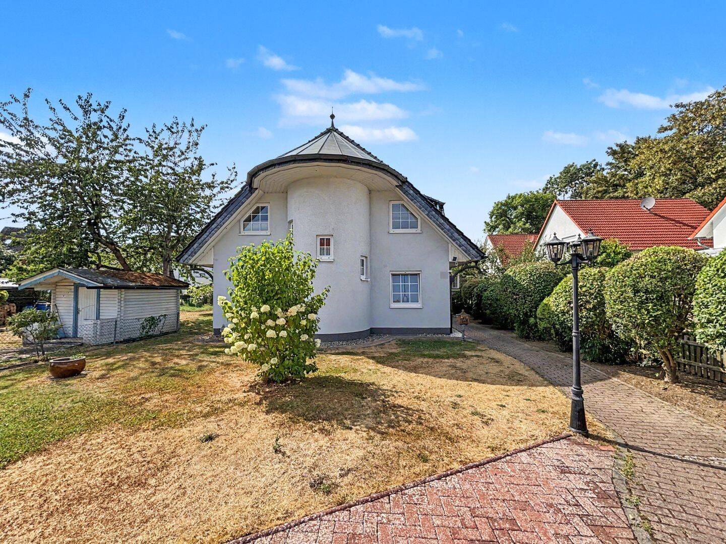 Einfamilienhaus mit Potenzial – Wohnen und Gewerbe in Kassel, 34123 Kassel (Bettenhausen Forstfeld Unterneustadt Waldau)