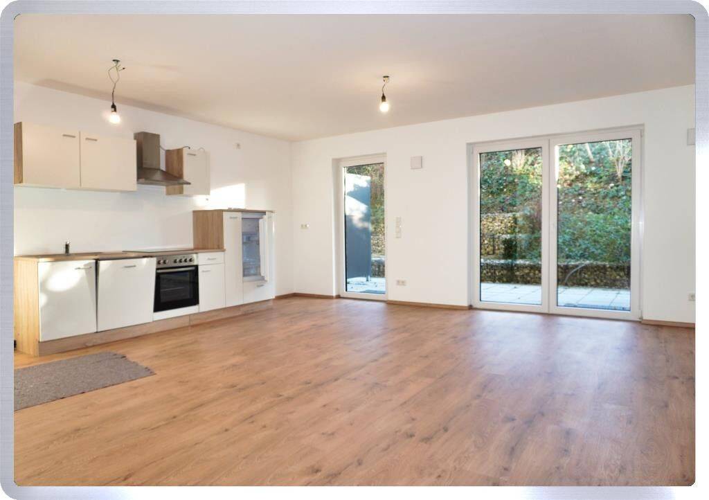 Erding- TOP modernes App. EBK,Terrasse,Stpl. eigener Eingang, 85435 Erding