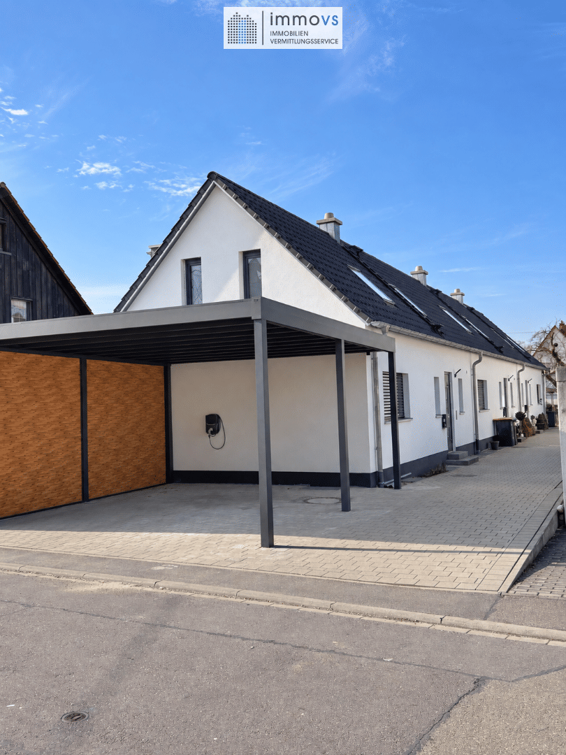 Reihenmittelhaus *Zentral und dennoch ruhig*, 89250 Senden