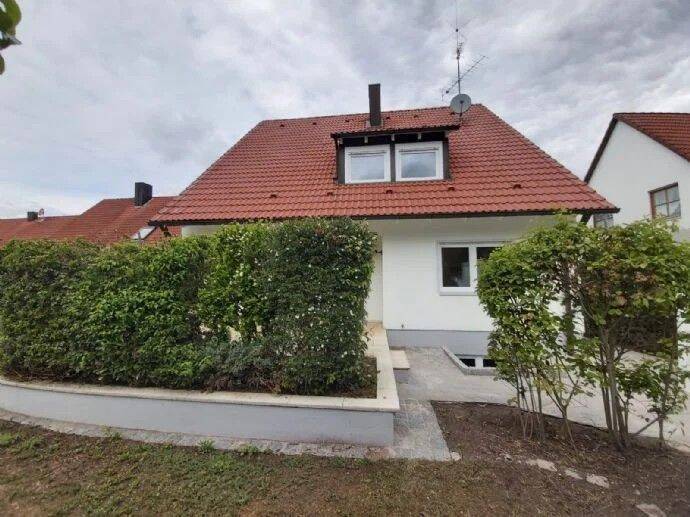Großzügiges freistehendes Einfamilienhaus (++Wärmepumpe++Wallbox), 90427 Nürnberg