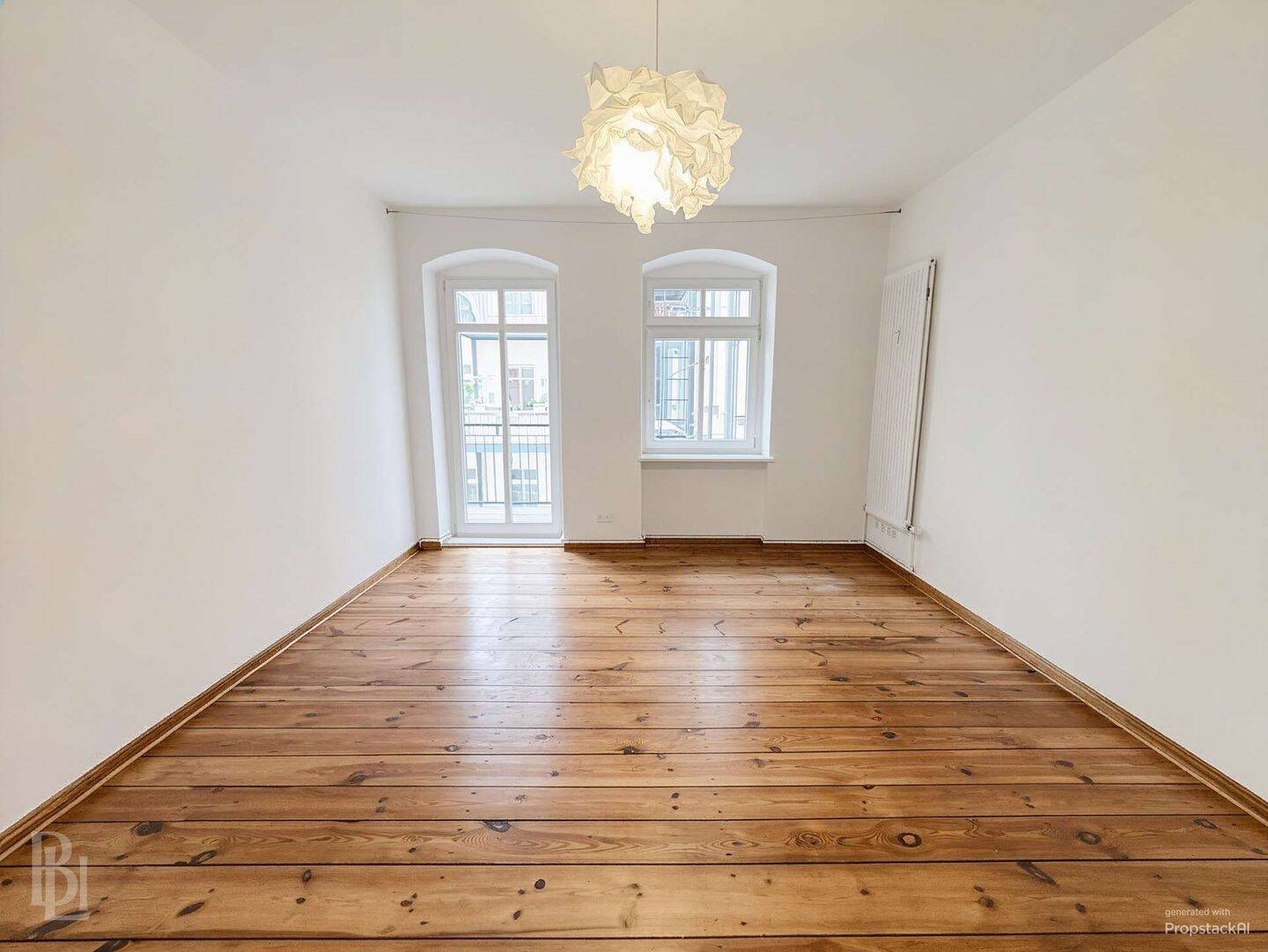 Samariterkiez: Bezugsfreie 1-Zimmer-Wohnung mit separater Küche und neuem Balkon, 10247 Berlin (Friedrichshain-Kreuzberg Friedrichshain Prenzlauer Berg)