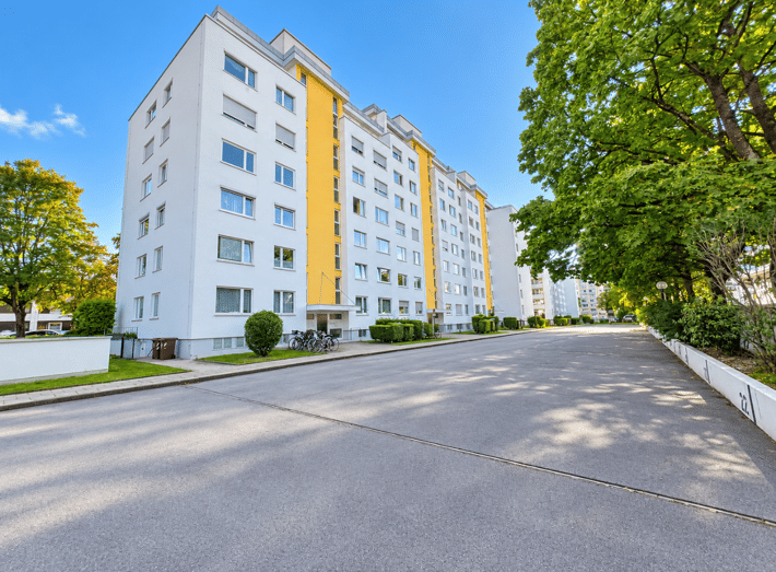 AB SOFORT FREI! Attraktive 3-Zimmer Wohnung mit Balkon & Aufzug – Ihr neues Zuhause in Neusäß, 86356 Neusäß