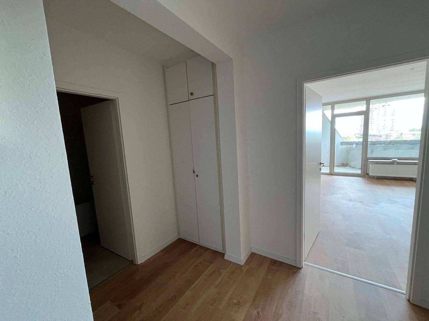 Charmantes 2-Zimmer-Apartment mit Balkon in Köln Chorweiler 6/1, 50765 Köln (Chorweiler Blumenberg Esch Esch/Auweiler Volkhoven/Weiler)