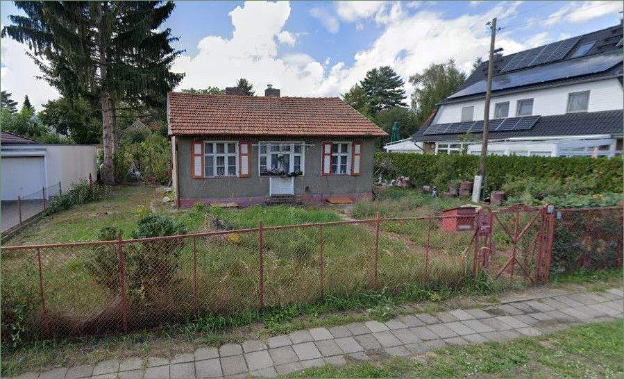 Großzügiges Baugrundstück in Kaulsdorf aus Insolvenz, 12621 Berlin (Marzahn-Hellersdorf Hellersdorf Kaulsdorf)