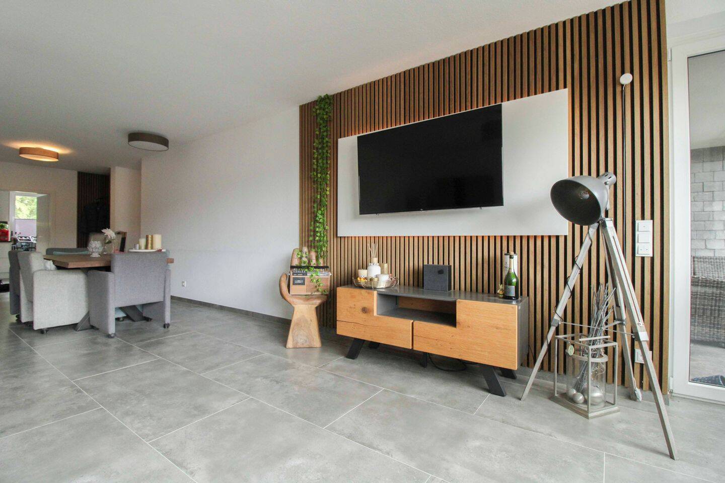 Einziehen und wohlfühlen: Komplett kernsanierte 3-Zimmer-Wohnung mit Balkon in Ahaus-Wüllen, 48683 Ahaus