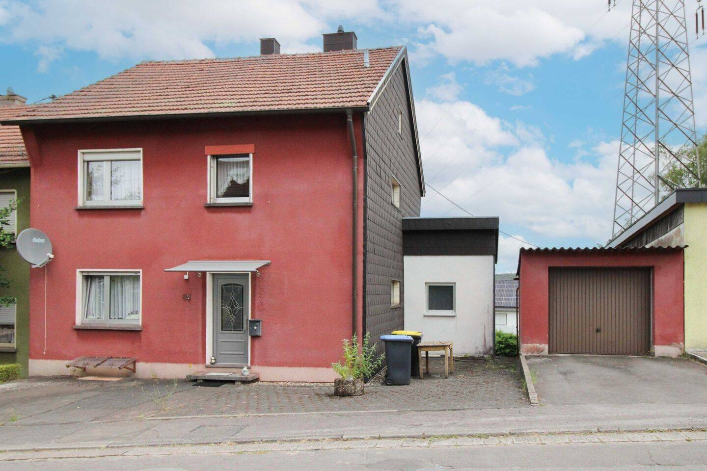 Viel Platz für Ihre Ideen – familienfreundliches Zuhause mit großem Garten und viel Potenzial, 66578 Schiffweiler