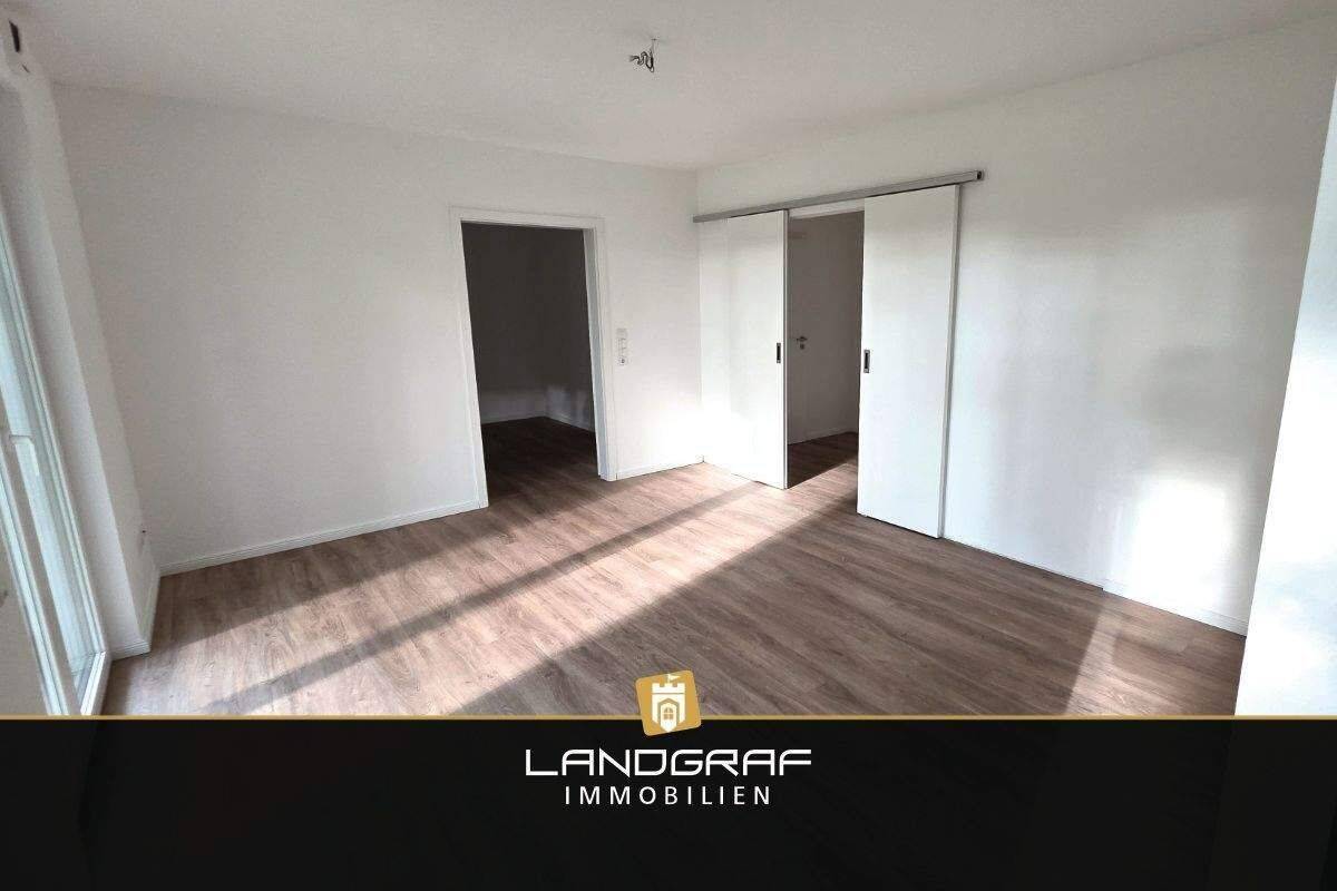 Barrierefreie 2-Zimmer-Wohnung für 1 Person – Terrasse & kleiner Garten, 28329 Bremen (Gartenstadt Vahr Neue Vahr Nord Neue Vahr Südwest Radio Bremen Sebaldsbrück)