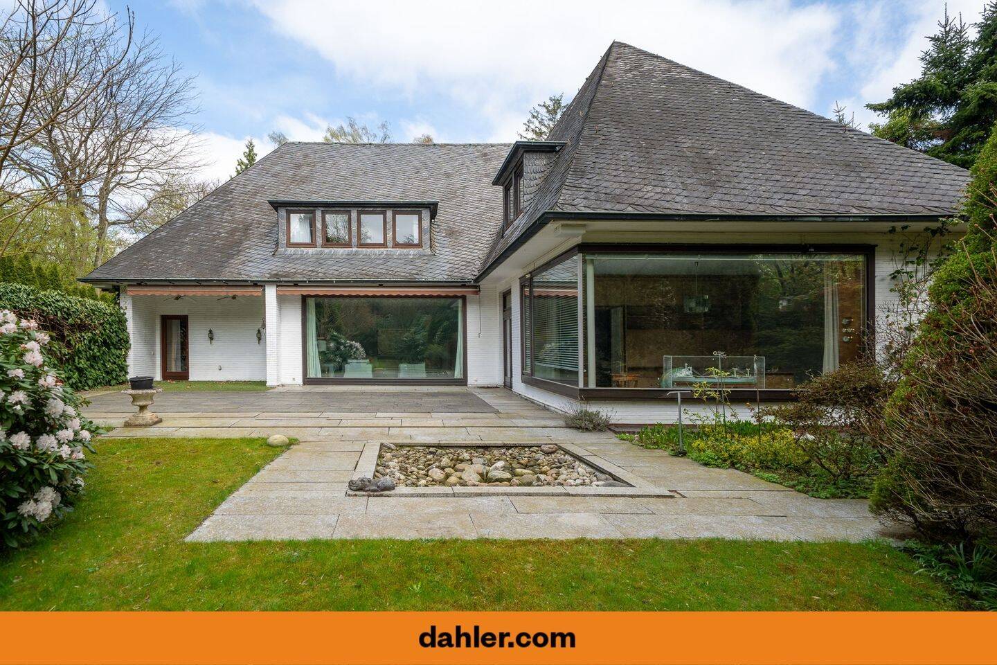 Stilvolle Landhausvilla in Bestlage, 22391 Hamburg (Wandsbek)