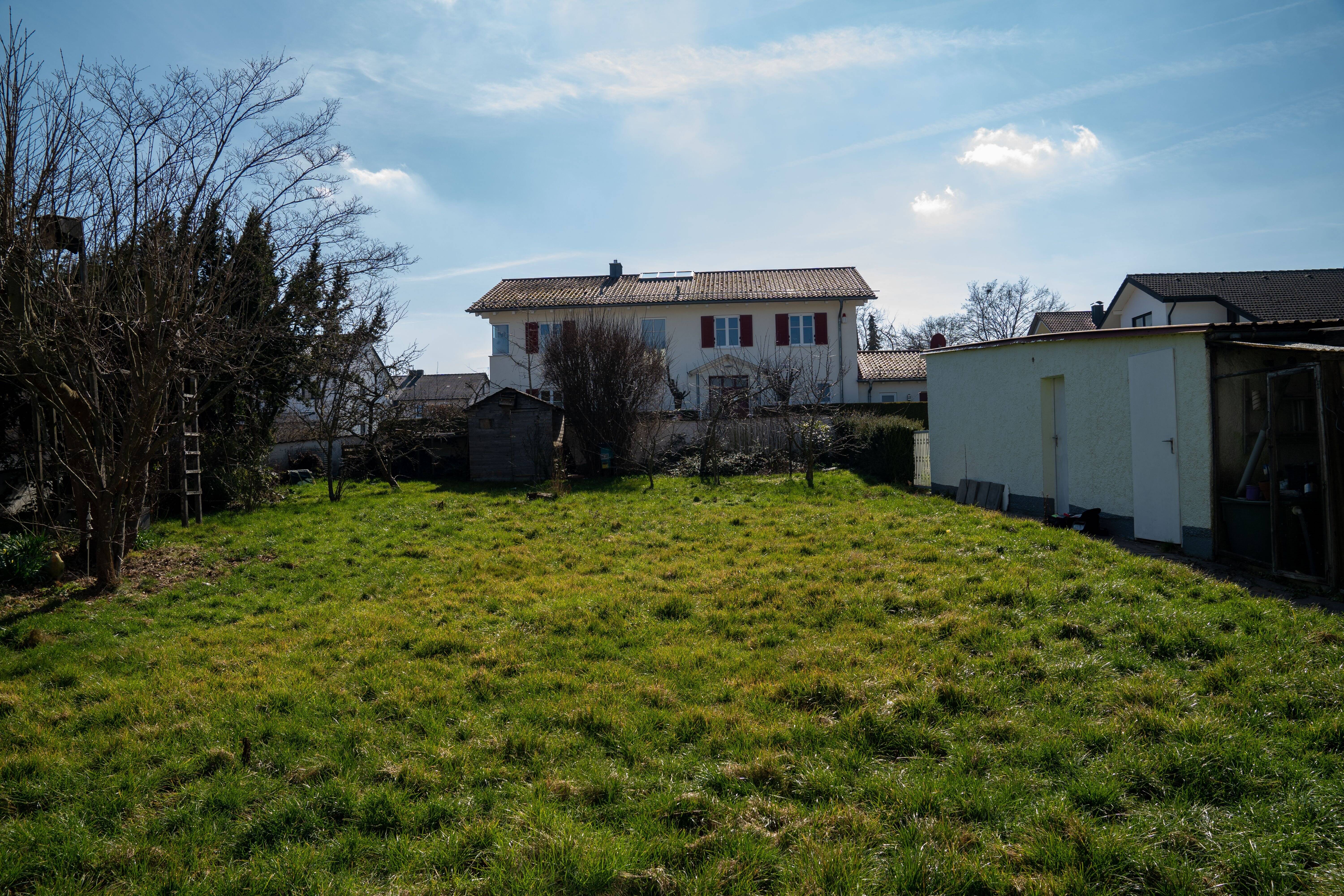 Eckgrundstück für Einfamilienhaus in Wettstetten, 85139 Wettstetten