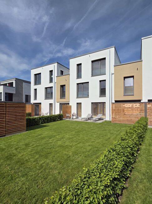 Ihr exclusives Townhouse am Riedberg wartet auf Sie | 6 Zimmer – 169 m² Wfl. | KURZFRISTIG verfügbar, 60438 Frankfurt am Main (Kalbach-Riedberg Niederursel)