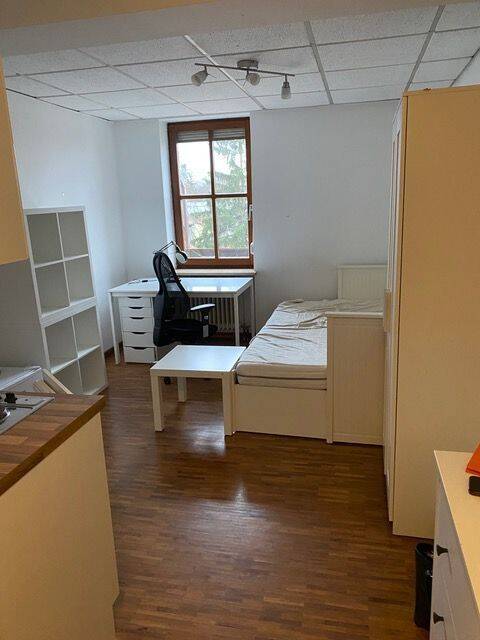 1-Zimmer-Wohnung in der Neuen Straße, 91054 Erlangen (Burgberg Erlangen-Nord Erlangen-Ost Innenstadt Sieglitzhof)
