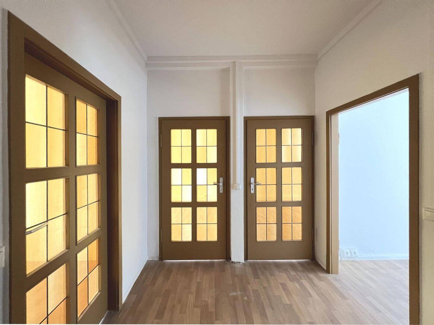 Drei Räume. Klare Linien. Ein Zuhause., 99086 Erfurt
