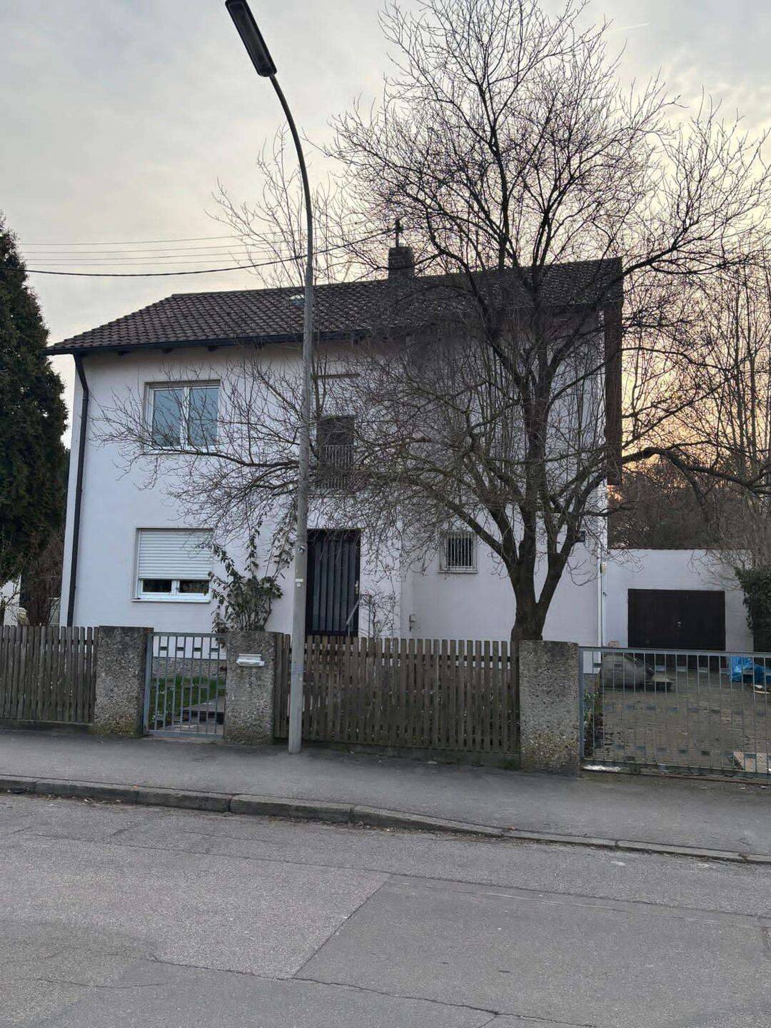 Grundstück in Spitzenlage mit Altbestand – 949 m² – ideal für Neubebauung mit Mehrfamilienhäusern, 85051 Ingolstadt