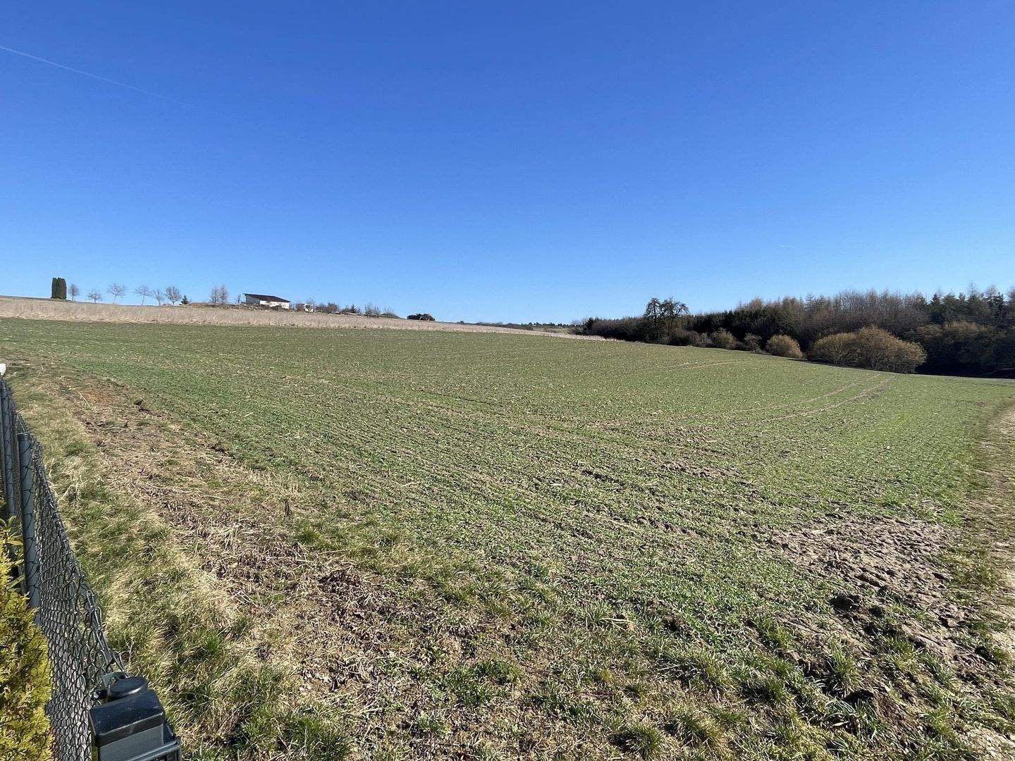 Großzügiges Baugrundstück in Walkertshofen bei Mainburg, 84091 Attenhofen