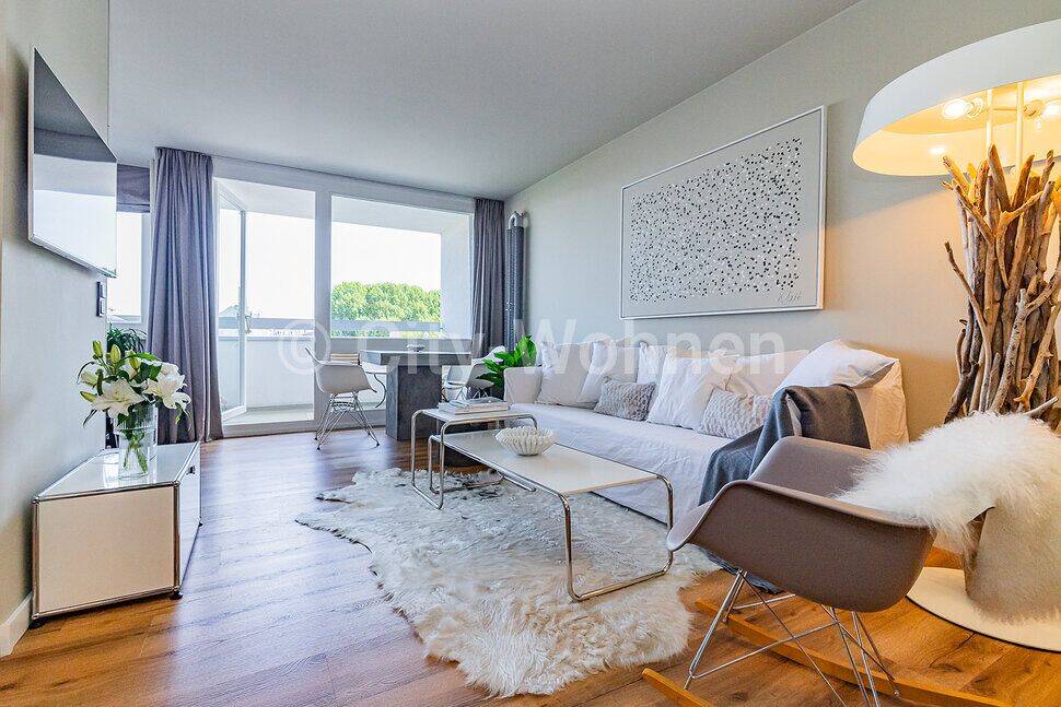 Tolle, voll möblierte Wohnung mit Balkon im 6. Stock auf Hamburg-St. Pauli, 20359 Hamburg (Altona Altona-Altstadt Neustadt Sankt Pauli Sternschanze)
