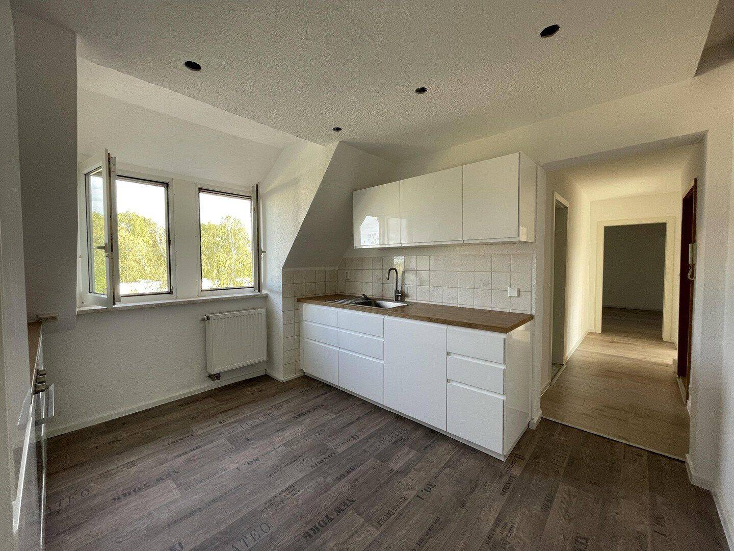 frisch renovierte 3 Zimmerwohnung mit Küche und Stellplatz, 4657 Geithain (Narsdorf)