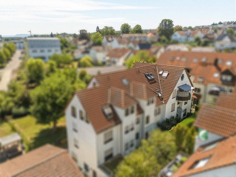 ++ Einziehen und wohlfühlen – mit großem Balkon ++, 70794 Filderstadt