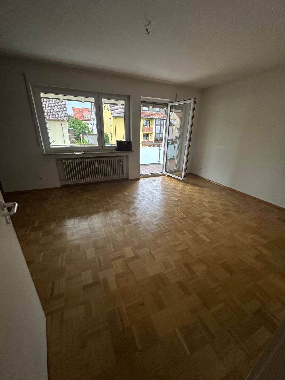 Schöne 2-Zimmer Wohnung in Stuttgart-Vaihingen, 70563 Stuttgart (Vaihingen)