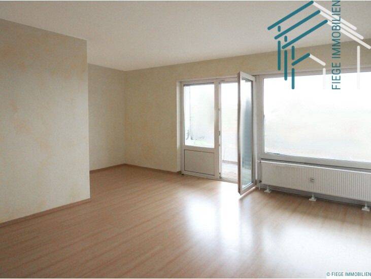 Gut geschnittene 1 Zimmerwohnung mit Balkon und Laminat, 63477 Maintal