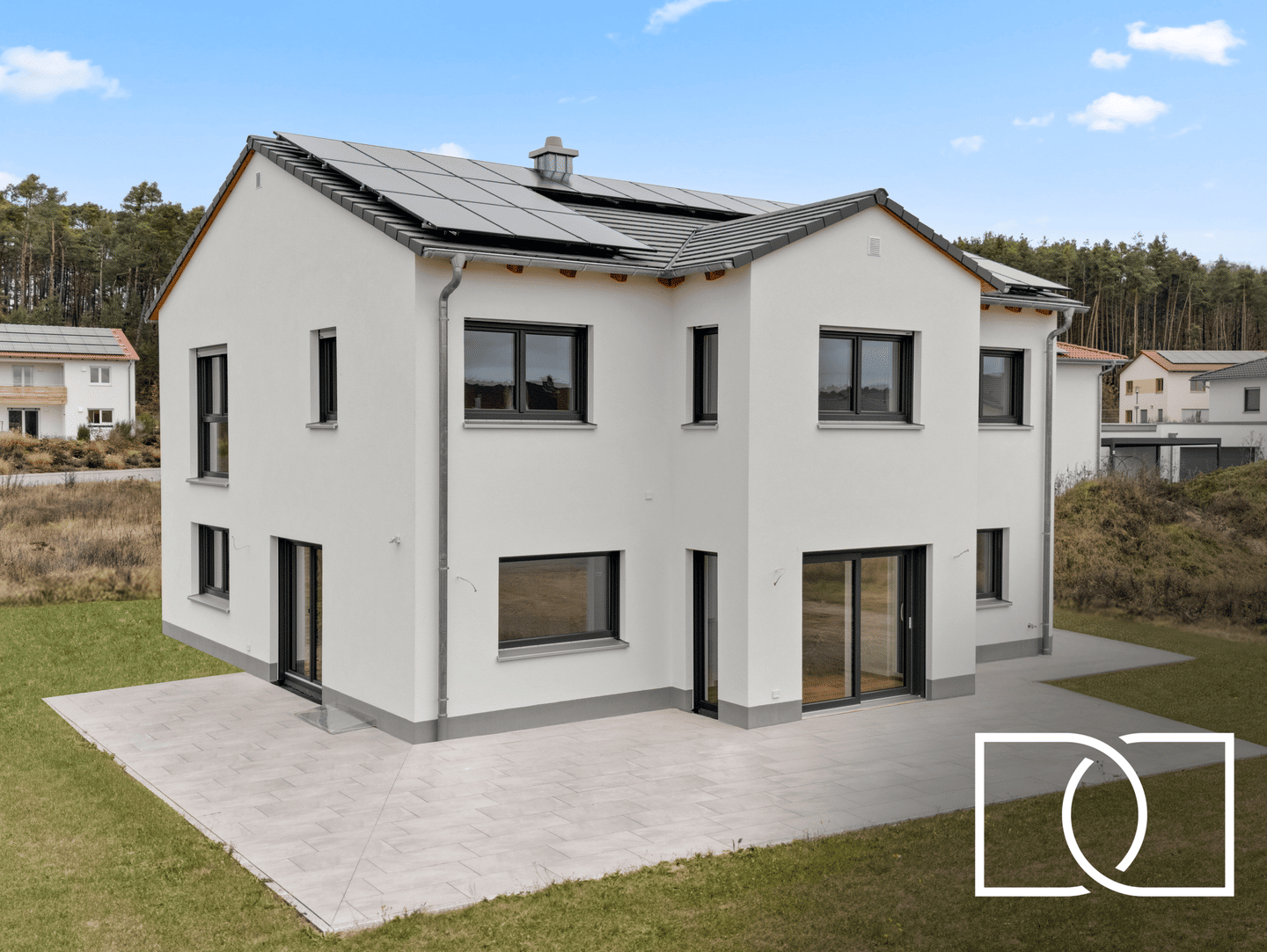 Erstbezug! Hochwertiges Einfamilienhaus in familiärer Lage mit WU-Keller, 90584 Allersberg