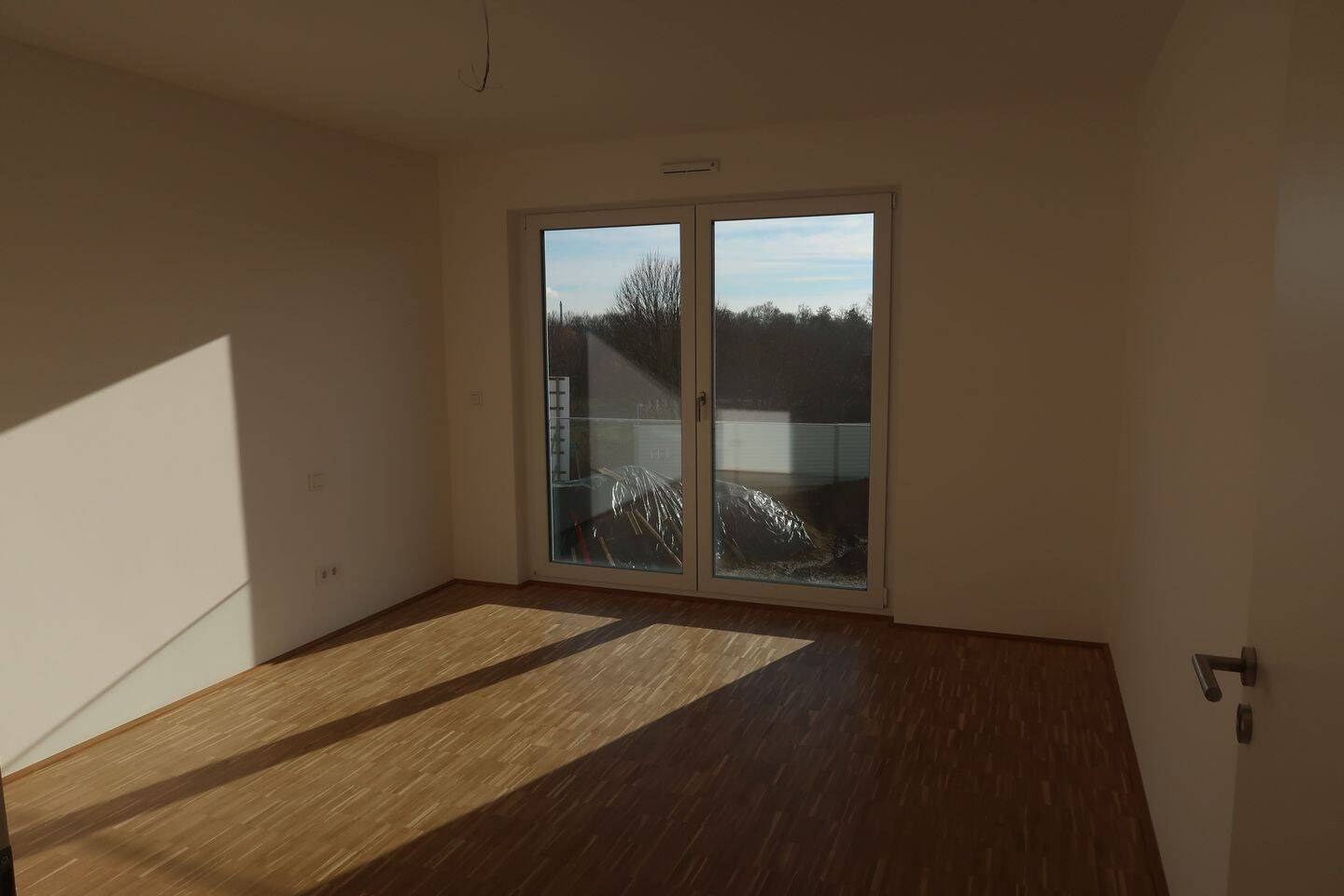 Exklusive 2-Zimmer-Wohnung mit Balkon und EBK in Ulm/Lindenhöhe, 89081 Ulm