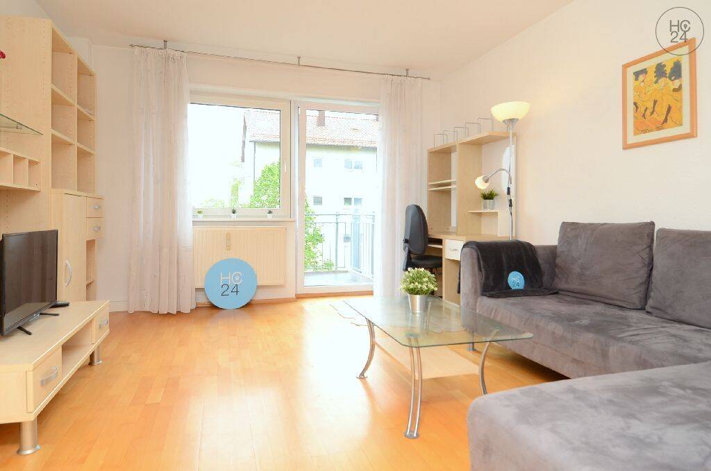 Gemütliche, helle möblierte 2,5-Zimmer-Wohnung mit Balkon und Garage sowie Hausmeister-Service, 89075 Ulm (Böfingen Eselsberg Mitte Oststadt Söflingen)