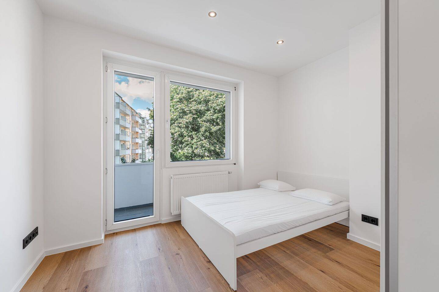 Kernsanierte 2-Zimmer-Wohnung | Balkon | Einbauküche | teilmöbliert | Derendorf, 40476 Düsseldorf (Derendorf Golzheim Pempelfort)
